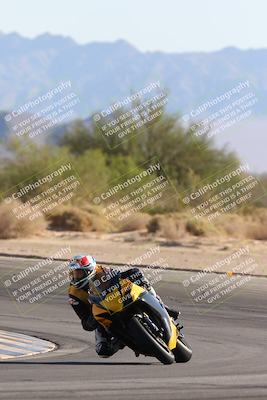 media/May-10-2025-Race Pace (Sat) [[db32fef2da]]/Vested/1-Turn 10 (8am)/